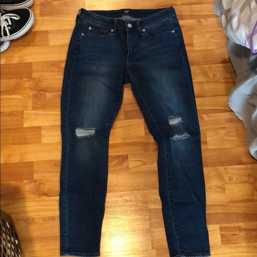 GAP ripped blue jeans—Size 29R